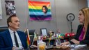 Secretária Symmy Larrat recebe embaixador francês dos direitos das pessoas LGBTQIA+ para tratar de colaboração entre Brasil e França