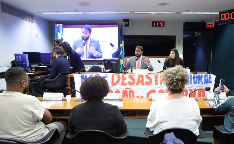 Direitos Humanos alerta para a relação entre crise climática e racismo ambiental