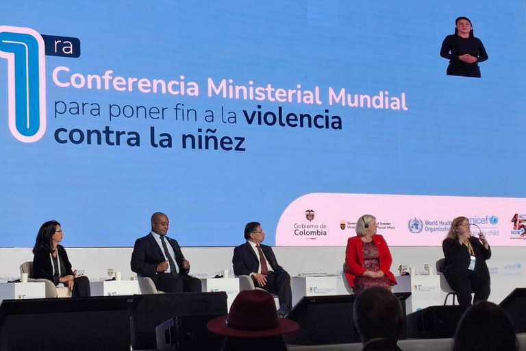 Na Colômbia, autoridades conclamam países a interromperem ciclo de violência contra crianças em inédita conferência