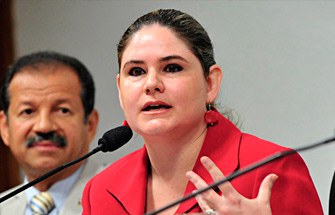 Ana Paula Gonçalves, ouvidora da SPM, fala sobre serviços da Secretaria para mulheres em situação de violência Foto: Geraldo Magela/Agência Senado 