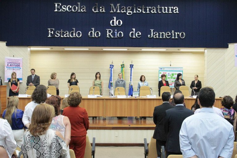 Gláucia Souza (terceira da esquerda para a direita) representa SPM em  Foto: Luiz Henrique (TJ/RJ)