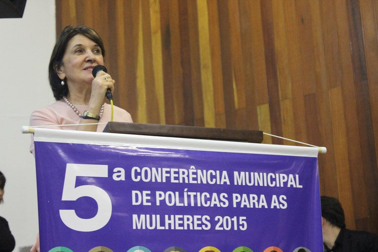 Goiânia realiza Conferência Municipal de Políticas para as Mulheres e escolhe 75 delegadas