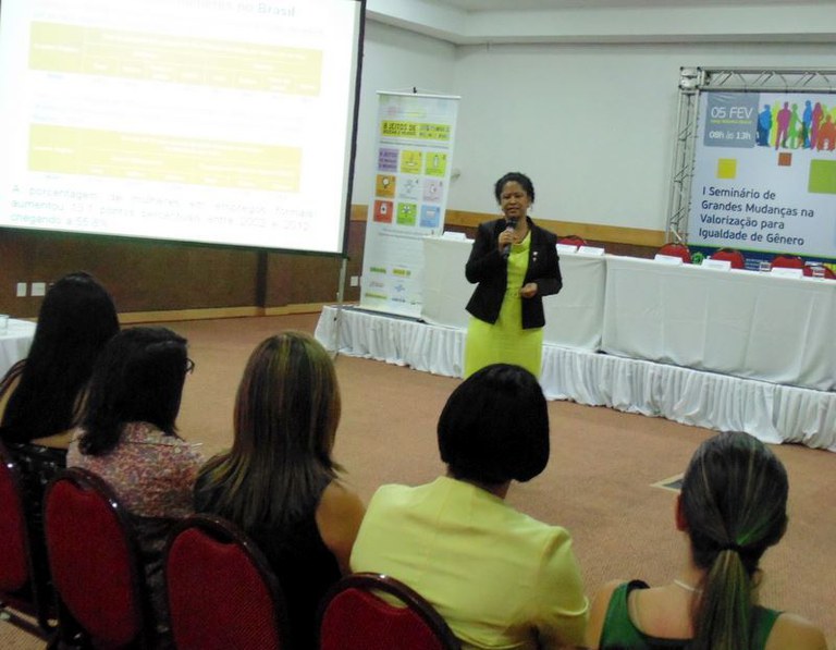 Neuza Tito participou do I Seminário de Grandes Mudanças na Valorização para a Igualdade de Gênero em Armação de Búzios Foto: Stenio Andrade