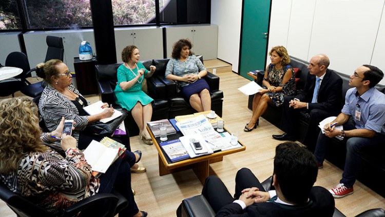 Reunião sobre a Casa da Mulher Brasileira