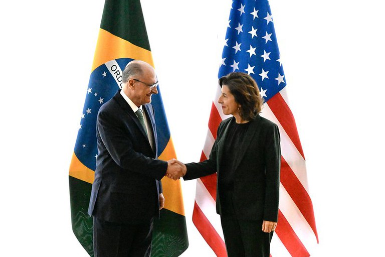 Comércio bilateral entre Brasil e EUA continua crescendo e caminha para  novo recorde em 2022 - Drummond Advisors