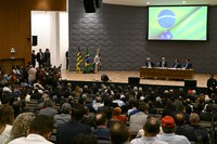 Alckmin leva debate sobre neoindustrialização a Goiás