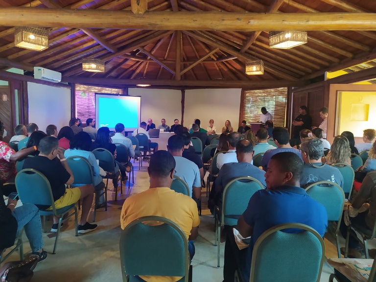 Municípios baianos se reúnem em Itacaré (BA) para discutir o manejo de resíduos