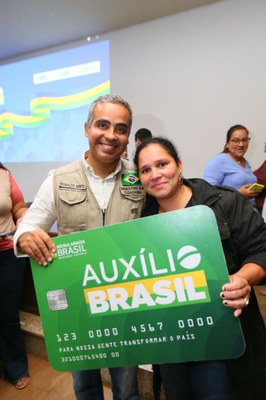 21062022_auxilio_brasil_personagem.jpg