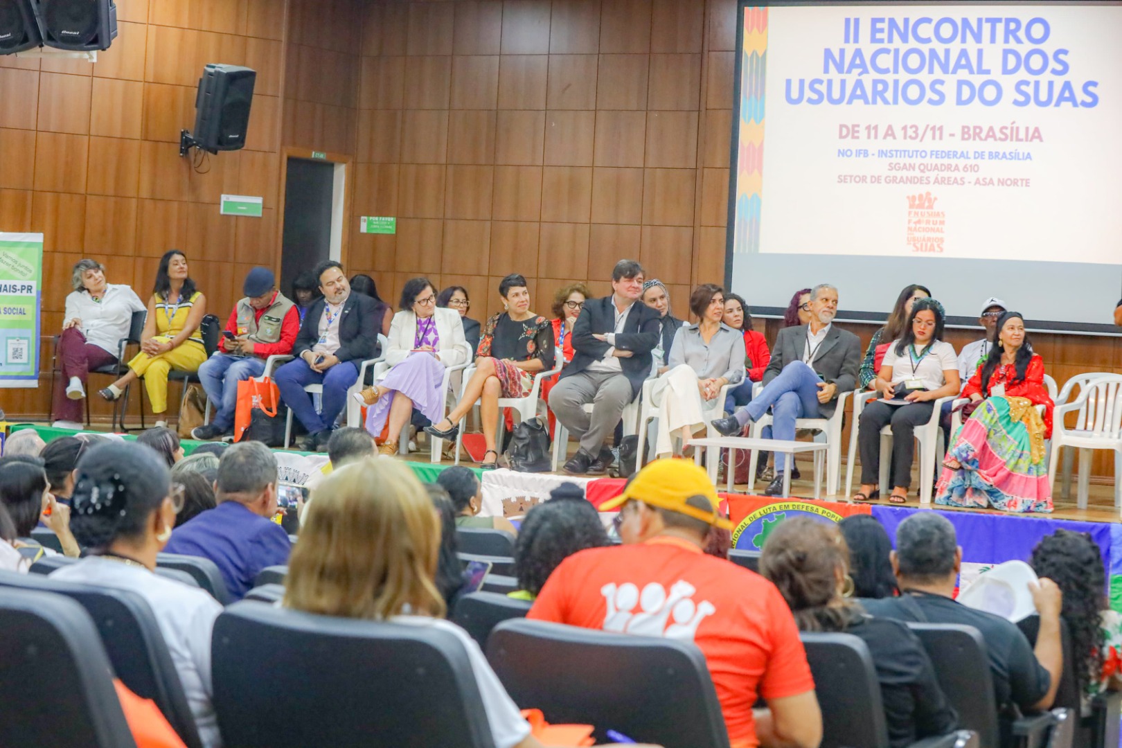 Durante encontro nacional, secretários do ministério defenderam a participação e o controle da sociedade na reconstrução do Sistema Único de Assistência Social