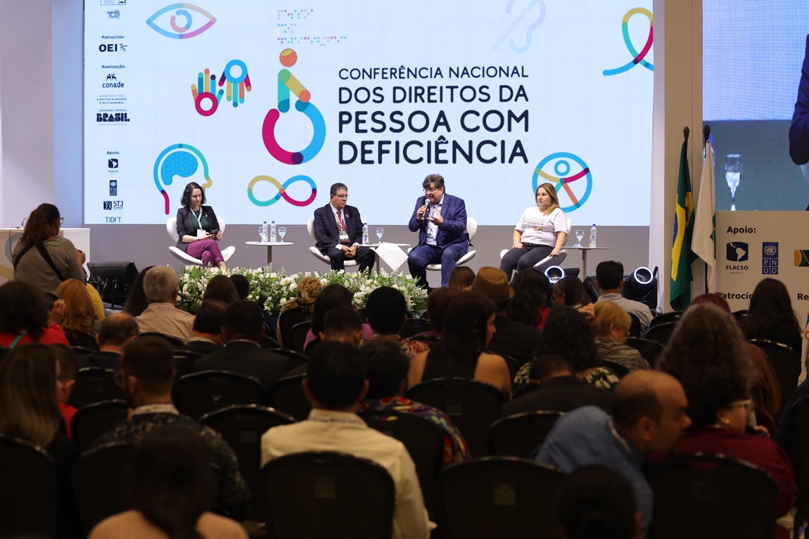 O evento, que ocorre em Brasília até quarta-feira (17.07), reúne sociedade civil, movimentos sociais, academia e representantes governamentais para discutir os avanços e desafios nesse tema
