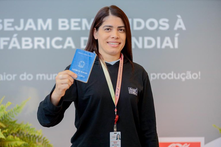 Tais Serralva - Especialista em marketing e relações públicas - Coca Cola  Andina Brasil