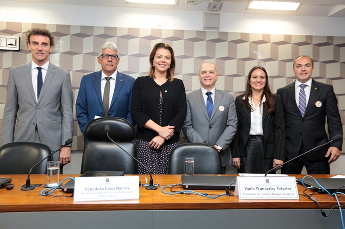 audiencia-publica-centenario-olimpico-francisco-medeiros-ministerio-cidadania-700.jpg