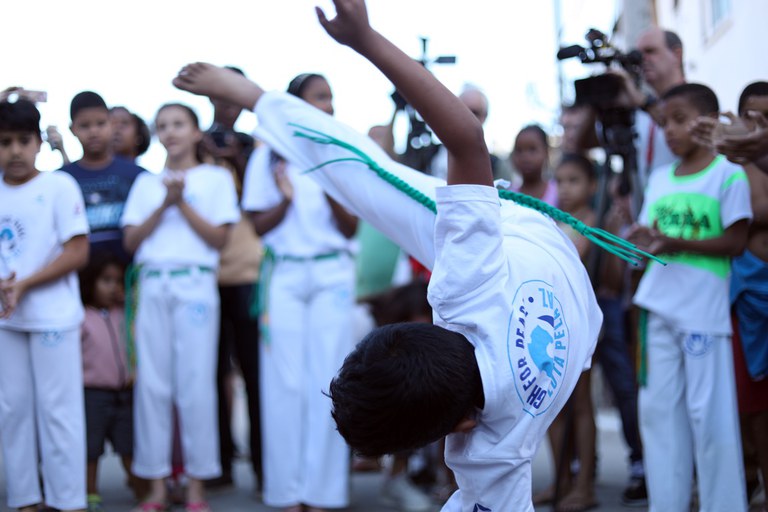 Impulsiona Educação Esportiva  Luta Olímpica: combate pela paz