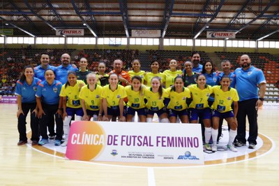 clinica-futsal-feminino-foto-Daniel-Anderson-ME-700.jpg