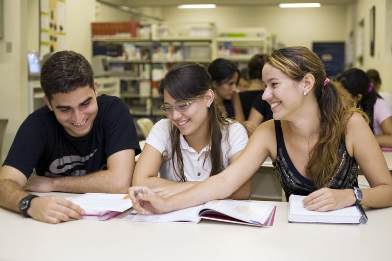 Exame Nacional do Ensino Médio.jpg