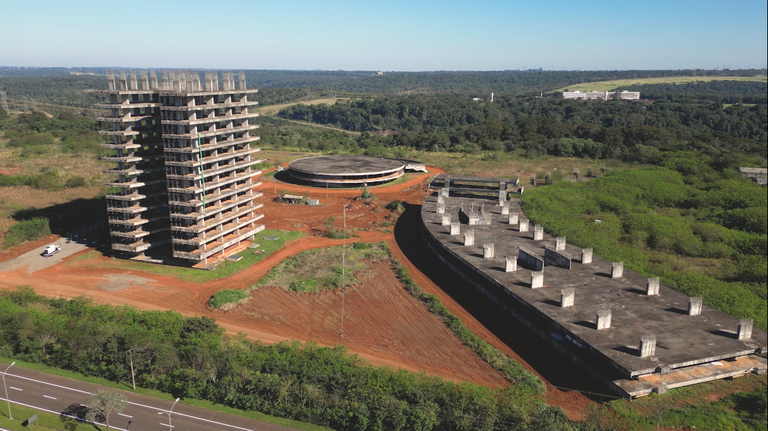 Campus Oscar Niemeyer.png