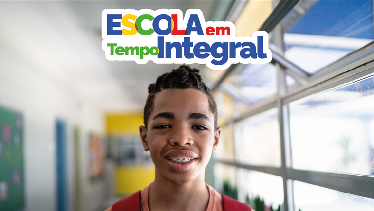 Prancheta Escola em tempo integral.png