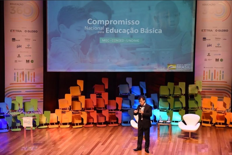 O secretário de Educação Básica do MEC, Janio Macedo, em palestra no Educação 360