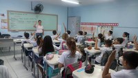 Rede municipal catarinense inicia ensino de Libras para estudantes