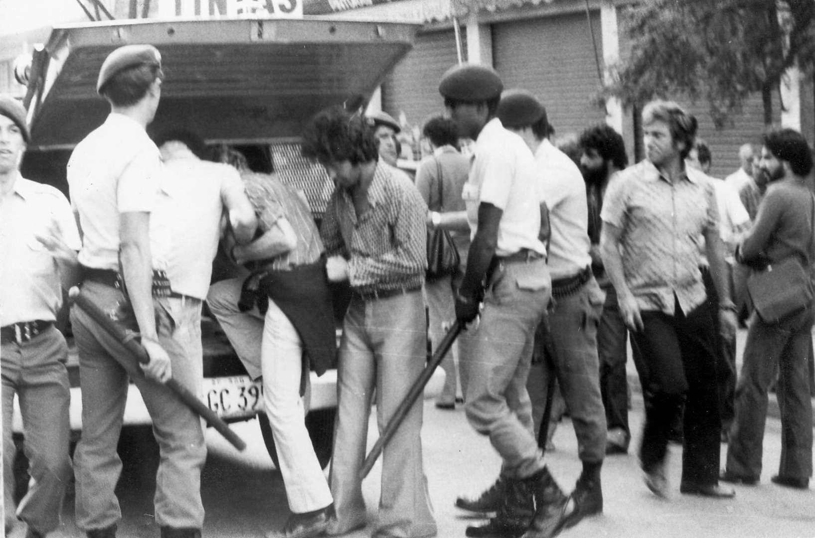 Polícia de São Paulo prende metalúrgico em protesto durante greve no ABC