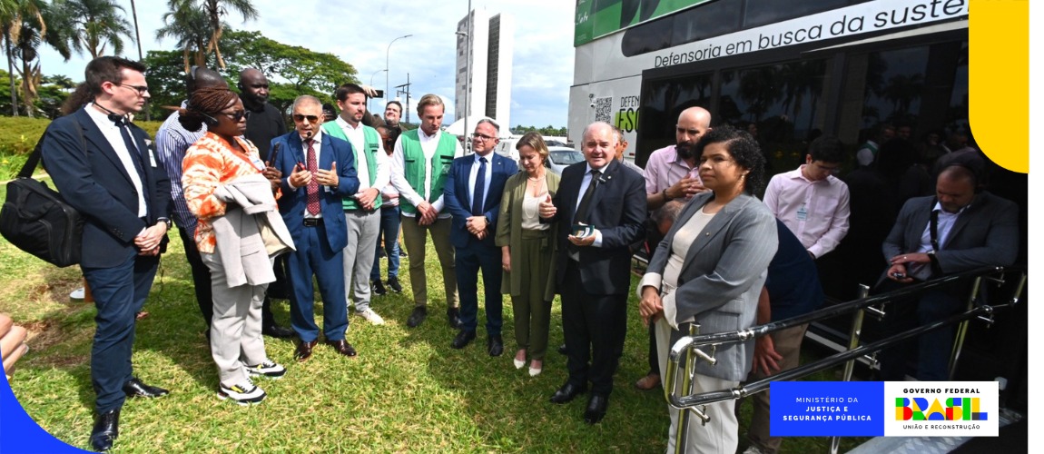 Unidade móvel foi apresentada a especialistas da ONU, no encerramento da Expert Group Meeting, nessa quinta-feira (12), em frente ao Palácio da Justiça