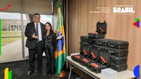 Cidade baiana recebe doação de 20 armas não letais do MJSP