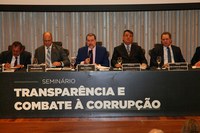 Seminário discute transparência e combate à corrupção no Rio de Janeiro