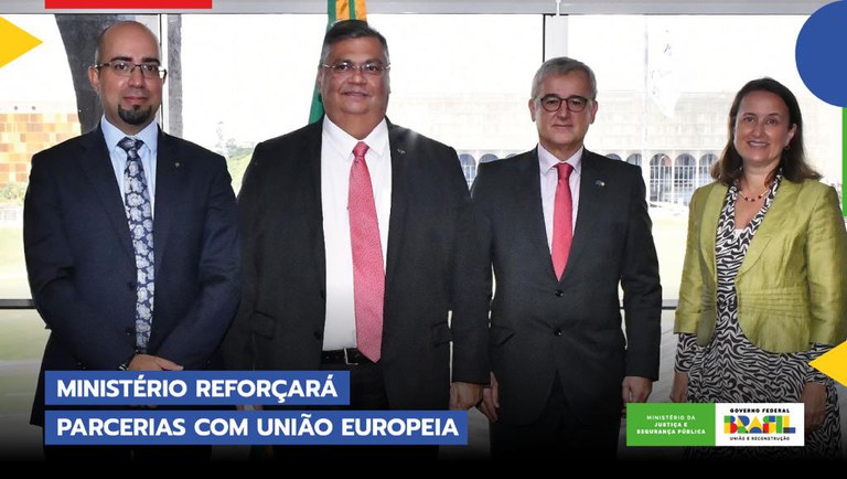 08.03.2003 - FLAVIO DINO RECEBE EMBAIXADOR DA UNIAO EUROPEIA - CARD.jpeg