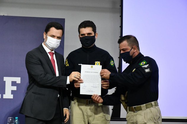 Ministro Anderson Torres dá posse ao novo superintendente da Polícia Rodoviária Federal no Paraná3.jpeg