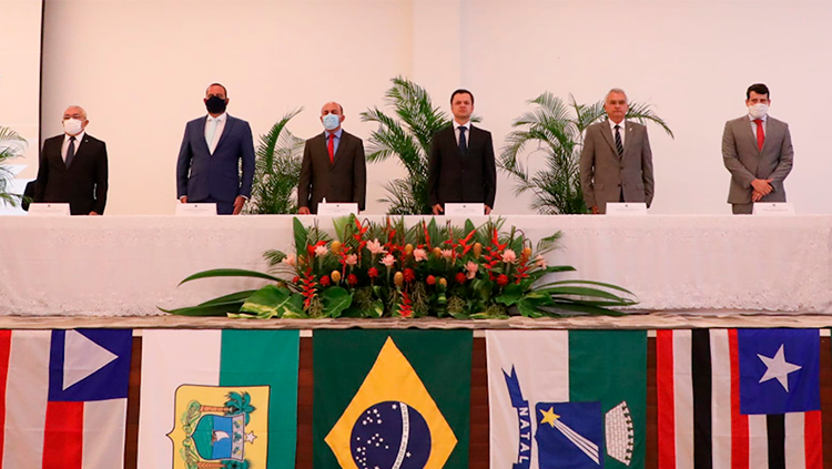 Ministro Anderson Torres destaca a importância da valorização do profissional de segurança pública em evento sobre o tema2.png