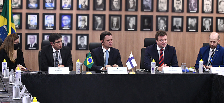 Ministro Anderson Torres se reúne com ministro do Comércio Exterior e Desenvolvimento da Finlândia2.png