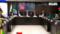 MJSP assina Pacto Nacional em Defesa da Democracia