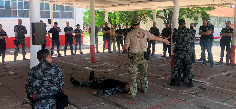 MJSP entrega materiais de Atendimento Pré-Hospitalar Tático para policiais que atuam na fronteira do Rio Grande do Sul.png