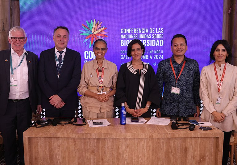 Painel ministerial na COP16 da Biodiversidade, em Cali, na Colômbia, debate Fundo Florestas Tropicais para Sempre. Foto: MMA