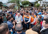 Governo anuncia R$ 741 milhões em apoio às vítimas no Sul