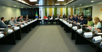 Alexandre Silveira defende modicidade tarifária e sustentabilidade do setor elétrico durante reunião com entidades e associações