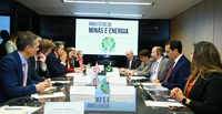 Alexandre Silveira recebe ministro de energia do Reino Unido para discutirem o setor elétrico, de petróleo e gás e de mineração