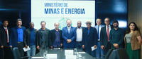 Alexandre Silveira reúne representantes dos trabalhadores do setor elétrico e ouve demandas sobre relação com as concessionárias