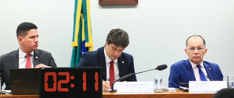 MME participa de debate sobre a produção do lítio no Brasil