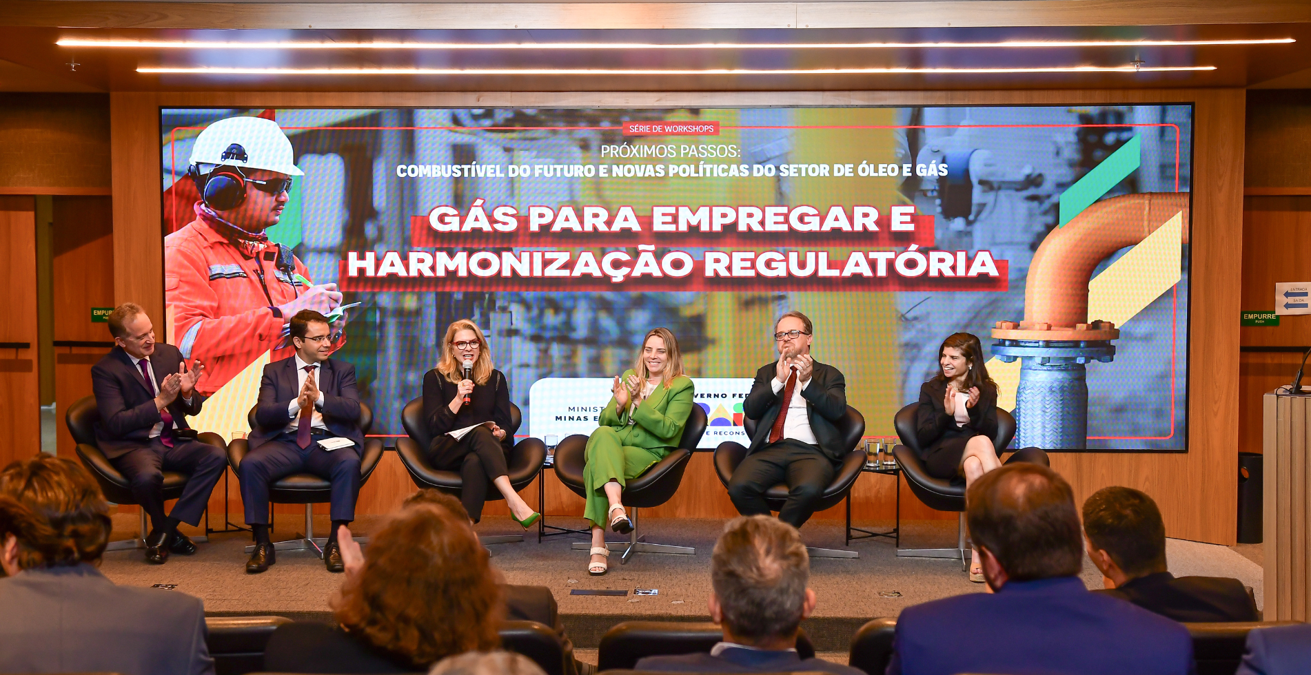 Durante todo o evento, os participantes debateram pontos importantes do Decreto do Gás Para Empregar