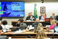 Temos que aumentar o consumo de pescado no Brasil, diz André de Paula