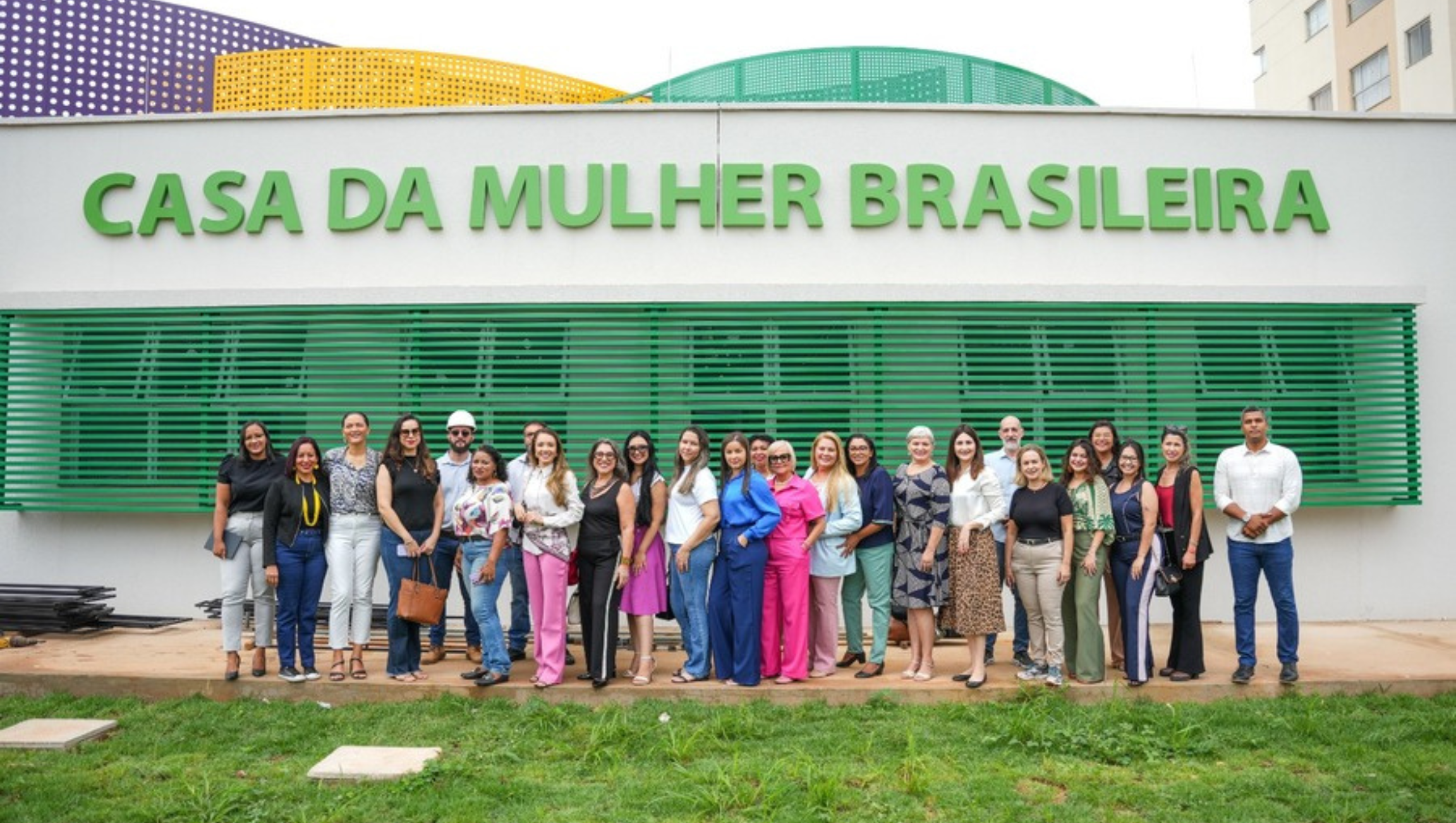 Em Palmas/TO, Ministério das Mulheres realiza visita técnica às obras da Casa da Mulher Brasileira