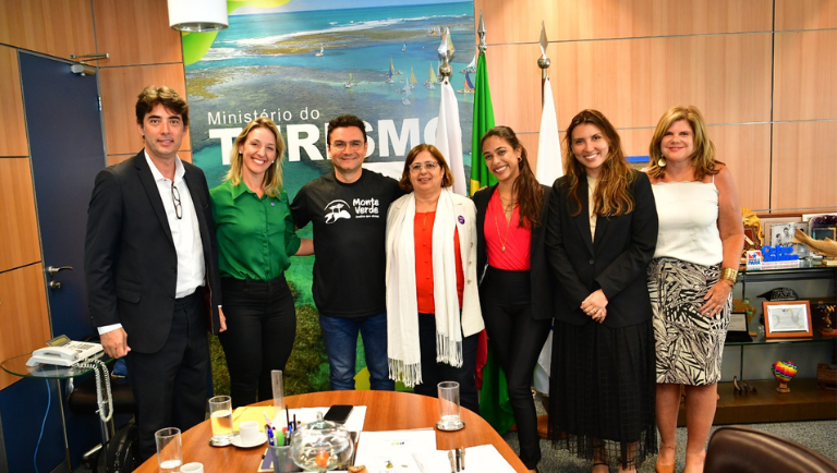 Ministérios das Mulheres e do Turismo alinham ações para proteção das mulheres durante o Carnaval. Foto: Pedro França/MTur