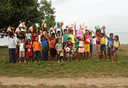Campanha levou presentes a 850 crianças que moram em área de floresta nacional