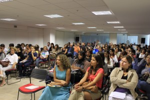 Estudantes de Museologia, técnicos de museus e servidos do Ibram estiveram presentes