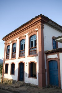 Foto Museu Regional de Caeté fecha visitação a exposições para obras no edifício.jpg