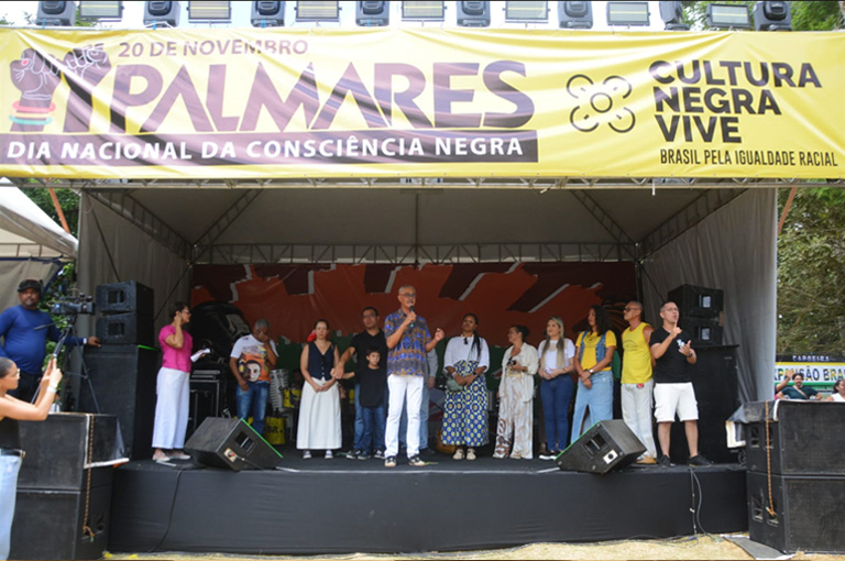 Representando a presidência da Palmares, o diretor Nelson Mendes saudou os visitantes da Serra da Barriga