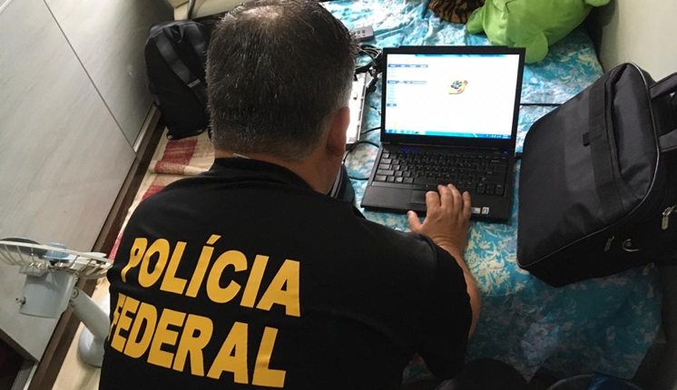 Pf Combate O Compartilhamento De Pornografia Infantil Na Internet — Polícia Federal 2988