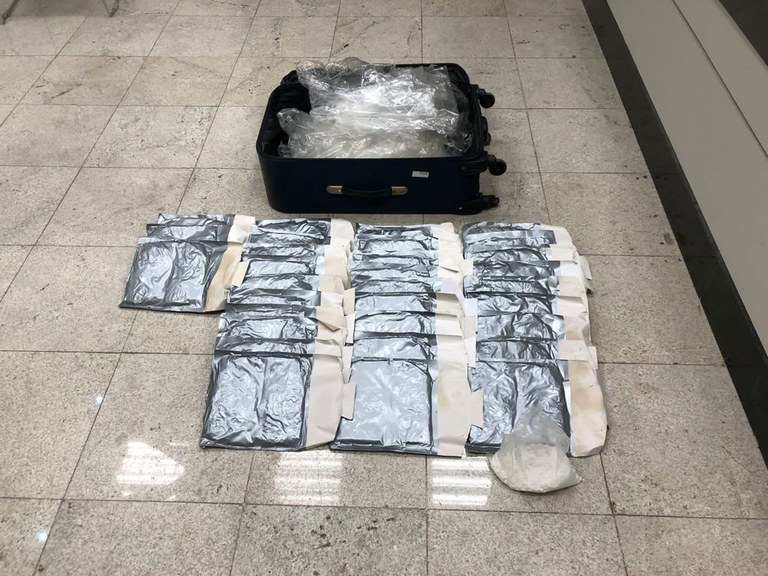 apreensão droga aeroporto RJ.jfif