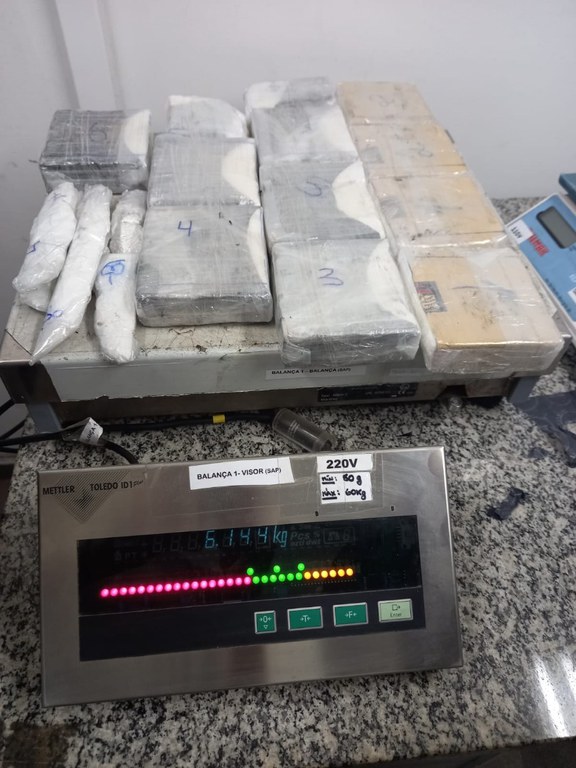 Pf Apreende Seis Quilos De Cocaína E Faz Prisão Em Flagrante — Polícia Federal